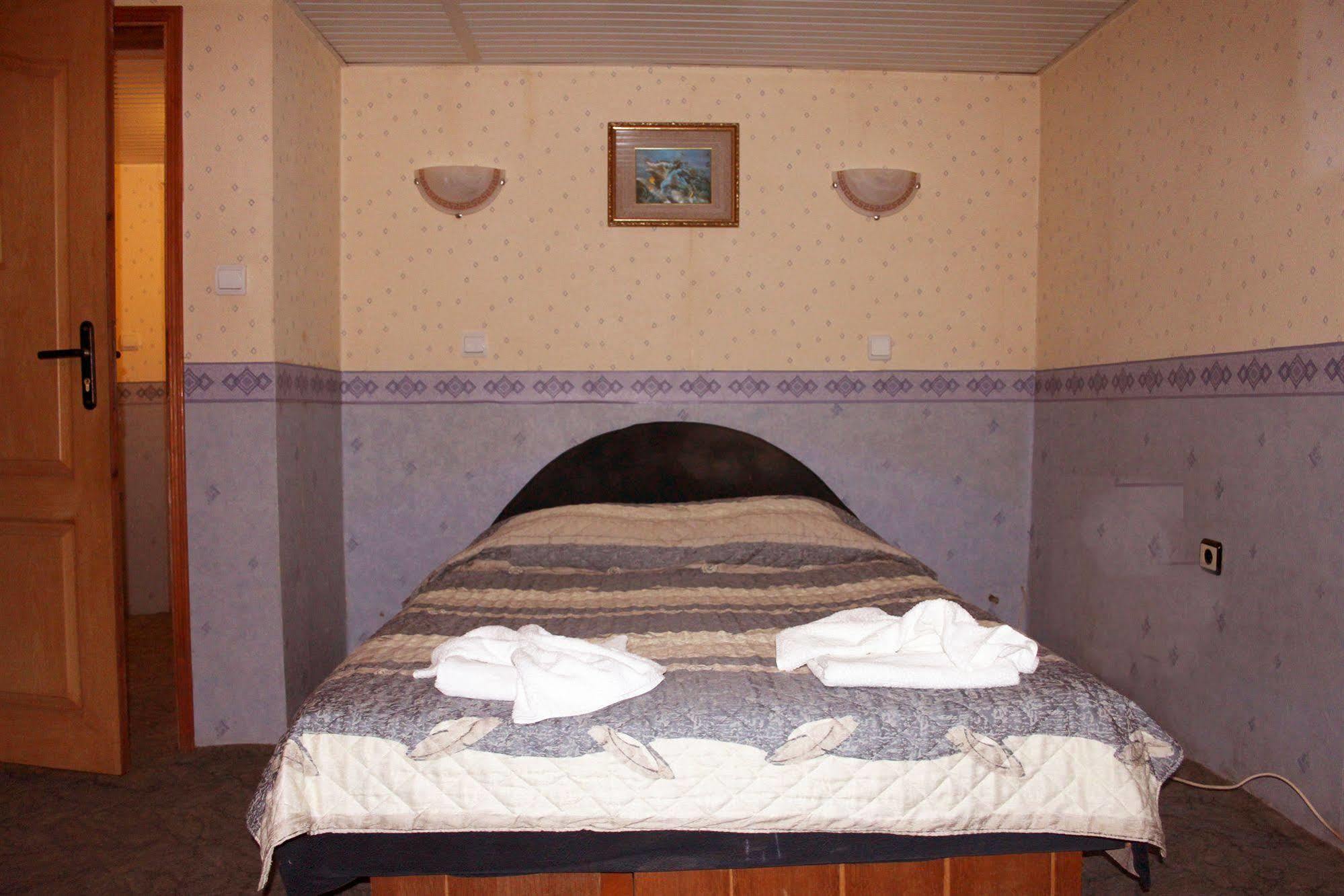 Antik Hotel 瓦爾納 外观 照片