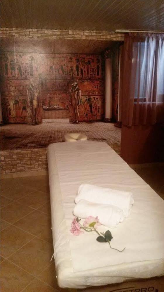 Antik Hotel 瓦爾納 外观 照片